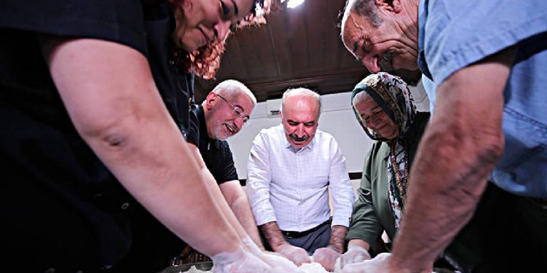 3,5 saatte el birliğiyle hazırlanıyor, 10 dakikada bitiyor! Kültürel lezzet kış sofralarında yaşatılıyor 1